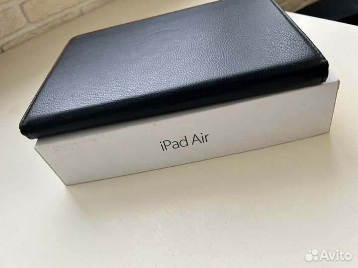 Планшет apple iPad air 1