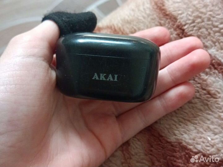 Case от наушников akai