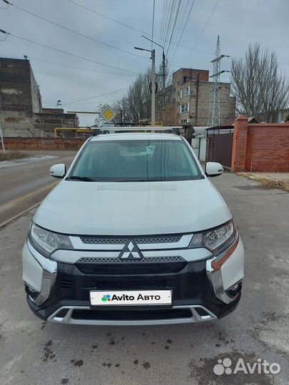 Mitsubishi Outlander 2.0 CVT, 2020, 75 000 км