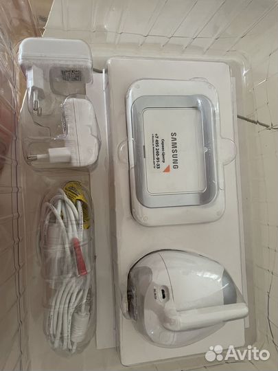 Видео няня Samsung SEW-3053W