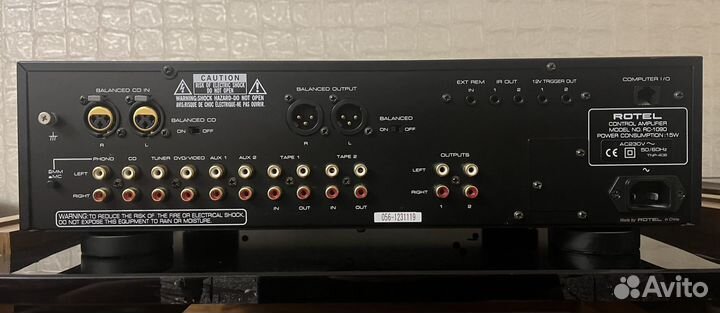 Предусилитель Rotel RC-1090