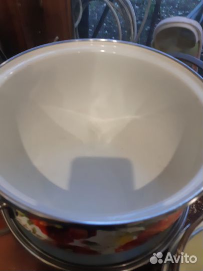 Набор кастрюль