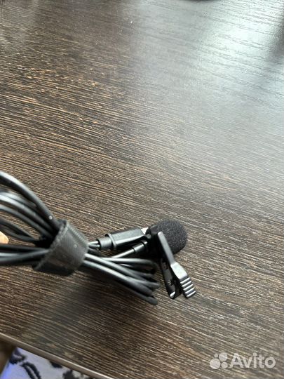 Микрофон петличный iPhone