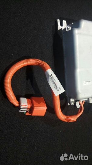 Преобразователь высоковольтной батарей задний