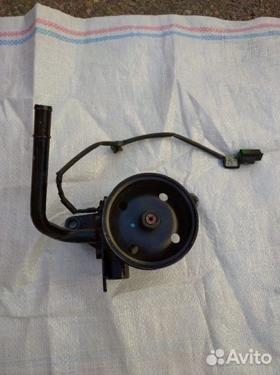 Насос гур (KIA opirus) двигатель G6CU