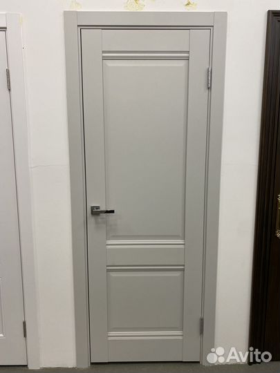 Двери межкомнатные новые серые