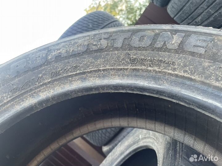 Roadstone Classe Premiere CP672 215/55 R17 94V