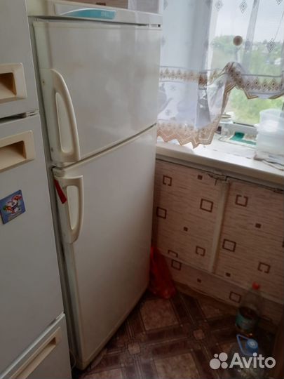 Холодильник бу stinol