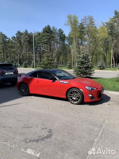 Toyota GT86 2.0 AT, 2012, 90 000 км