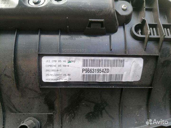 Дисплей на торпедо Citroen C4 I