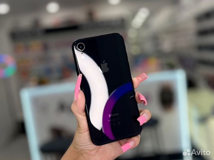 iPhone Xr, 64 ГБ