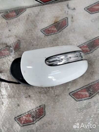 Зеркало правое Мерседес W203