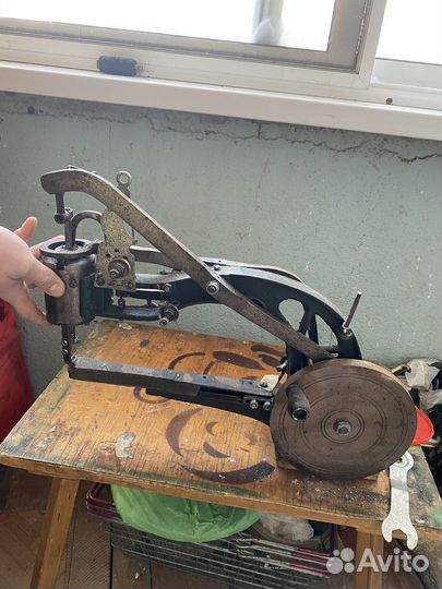 Обувная швеная машинка