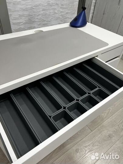 Письменный стол IKEA микке