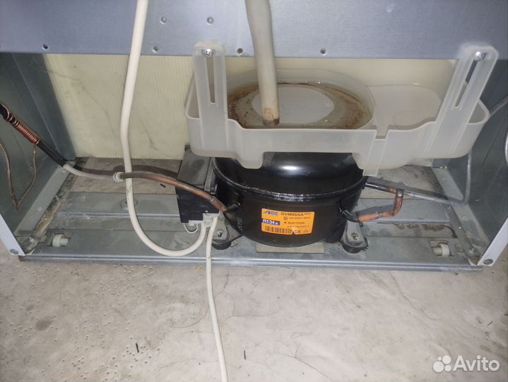 Холодильник hotpoint ariston бу