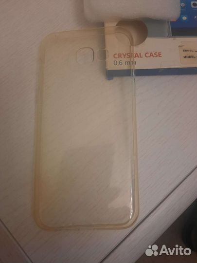 Чехол силиконовый на Samsung A5, б/у