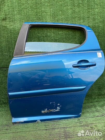 Дверь задняя левая Peugeot 207 WC имеются потертос