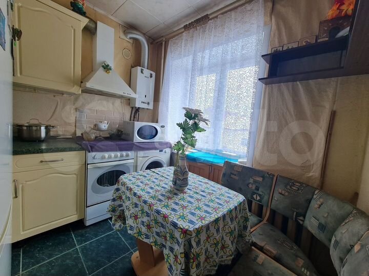 3-к. квартира, 42,7 м², 3/5 эт.