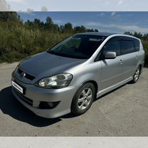 Toyota Ipsum 2.4 AT, 2009, 228 000 км, с пробегом, цена 1 550 000 руб.