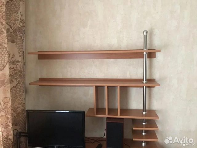 Книжная полка б/у