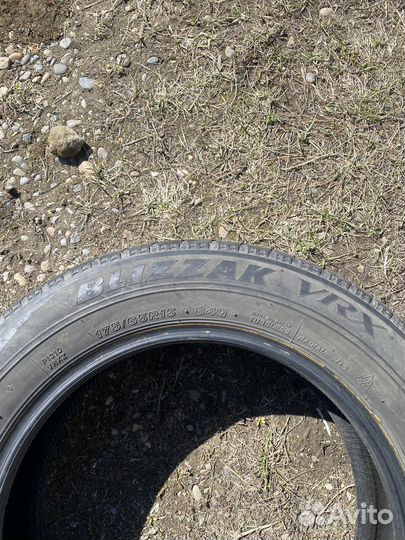 Bridgestone Blizzak VRX 175/65 R15 19B