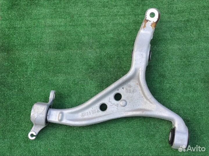 Рычаг передний левый Mercedes-Benz Gle-Class W166