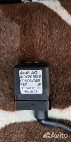 Камера заднего вида audi Q7 4L