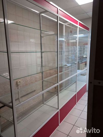 Стеклянные торговые стеллажи для магазина бу