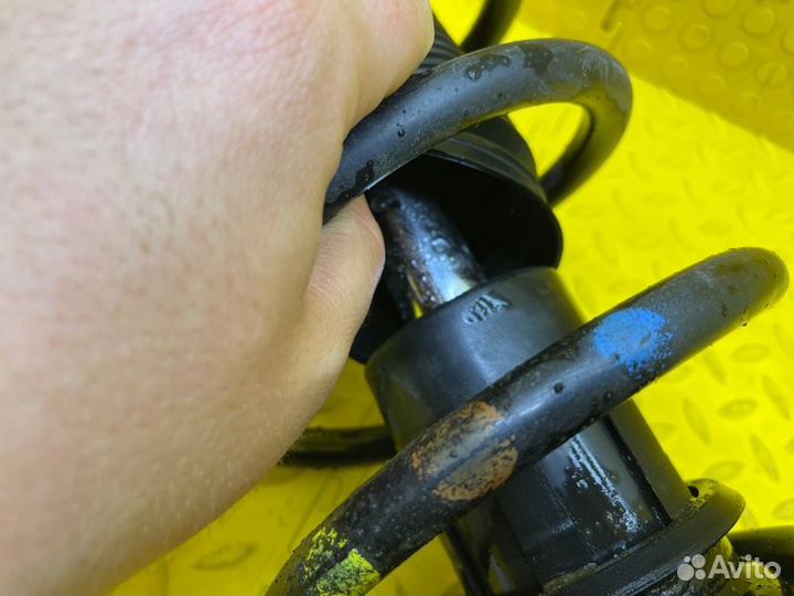 Б/У Амортизатор - В хорошем состоянииn- не