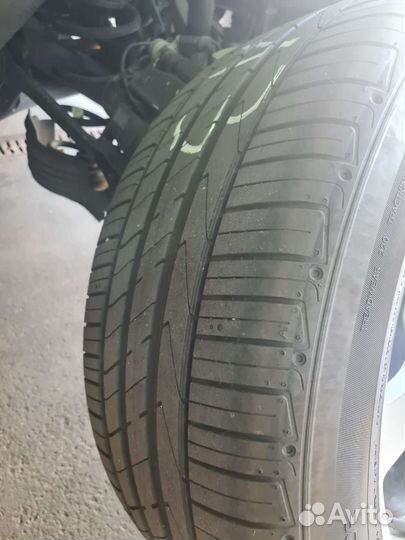 Hankook Ventus S1 Evo 2 SUV K117C 235/60 R18 и 255/55 R18