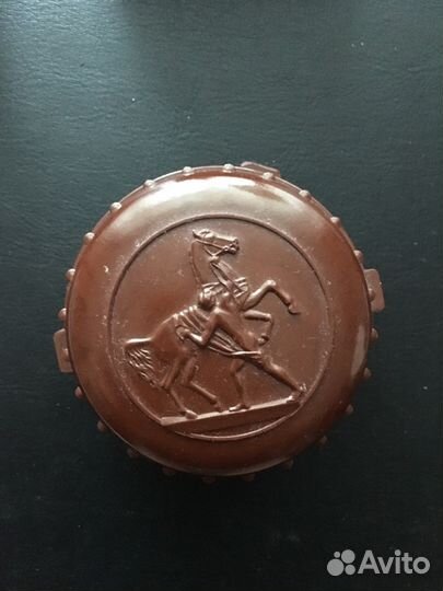 Прибор для правки лезвий безопасных бритв