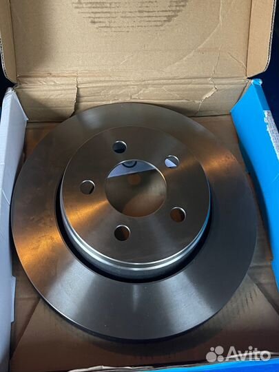 Диск тормозной передний