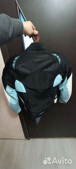 Мотокуртка женская размер S