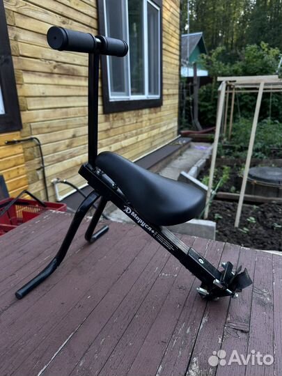 Сиденье велосипедное