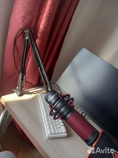 Hyperx Cuadcast