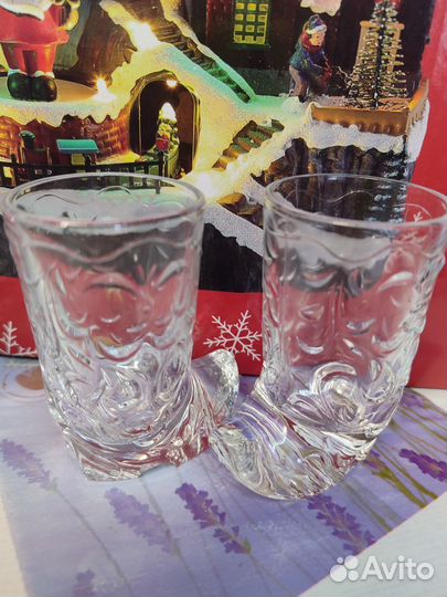 Хрустальные стопки сапоги