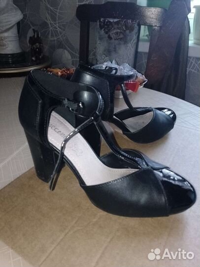 Туфли женские 37 размер
