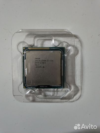 Процессор Intel Xeon E3-1220L. LGA1155