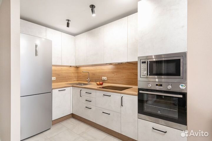 Кухня (цена за всю кухню) CN:017012