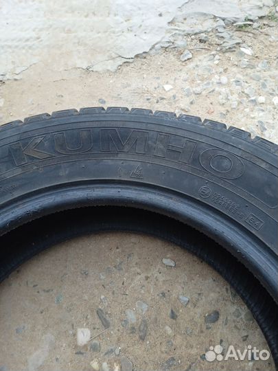 Kumho Radial 857 2.25/5 R5 20