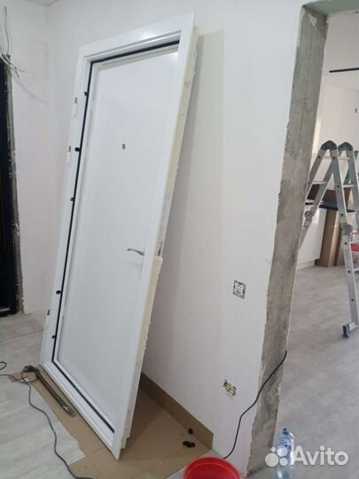 Дверь входная железная бу