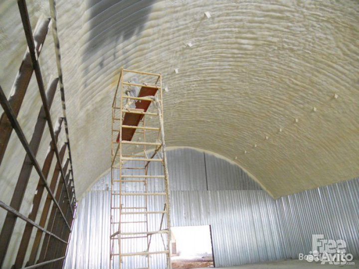 Утепление пенополиуретаном складов/ангаров