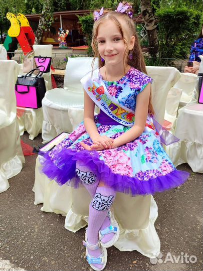 Нарядное платье