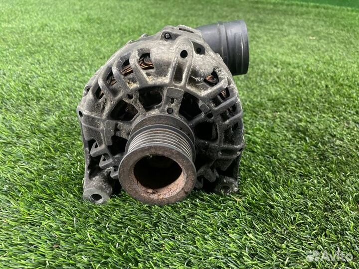 Генератор Bmw X5 E53 M54B30 2005