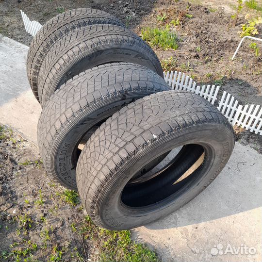 Barum Bravuris 215/70 R16 19E