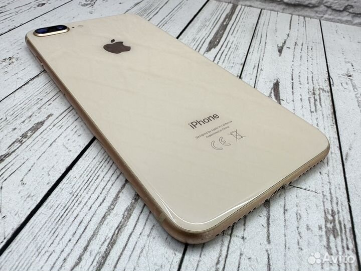 iPhone 8 Plus, 64 ГБ