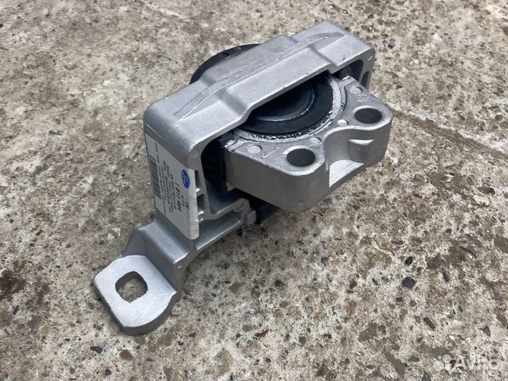 Опора двс правая форд фокус 2 1.6