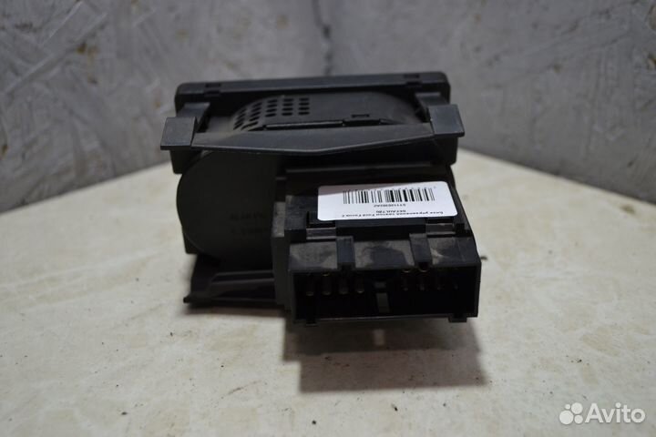 Блок управления светом Ford Focus 2