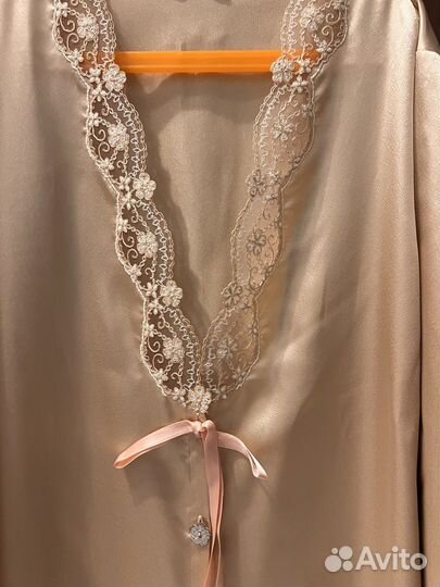 Новый Халат шелковый длинный