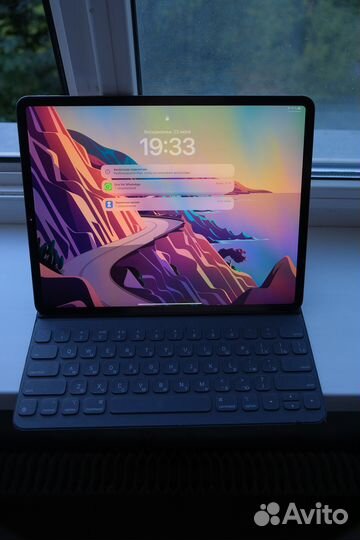 iPad pro 12.9 2018 (3 поколение) 512gb + LTE